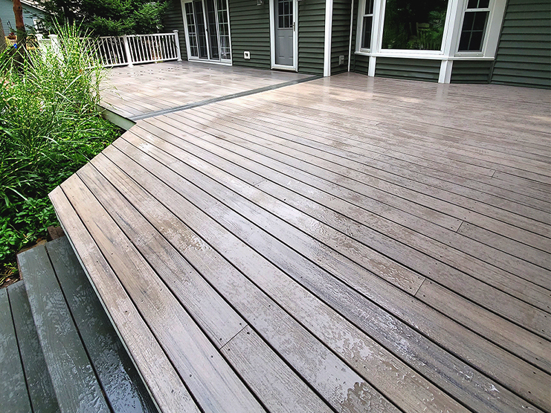 Trex decking in Naperville, IL